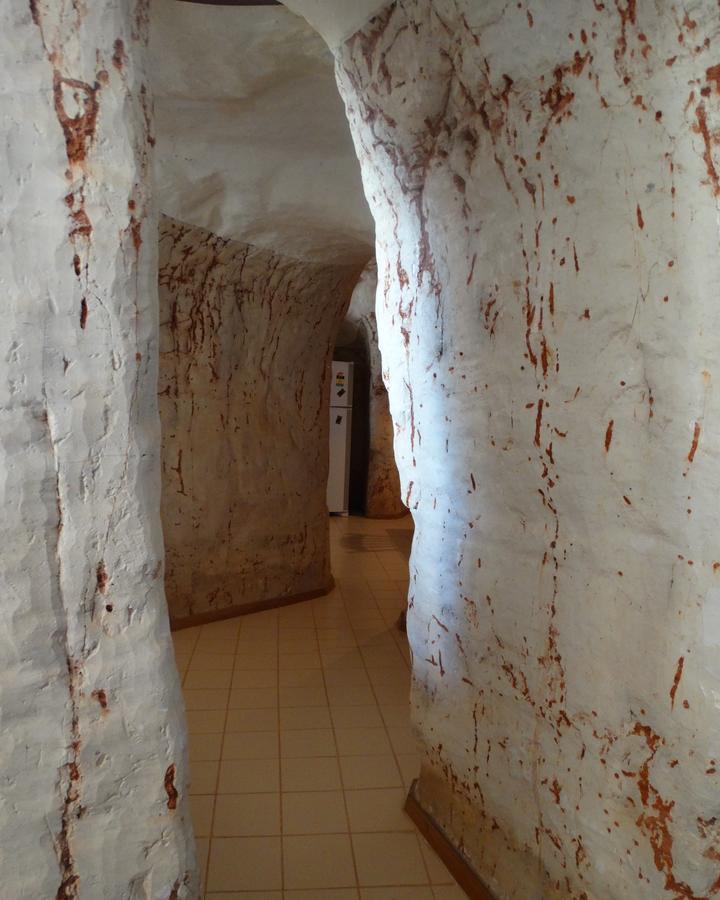 Вилла Dinky Di'S Dugout Кубер-Педи Экстерьер фото